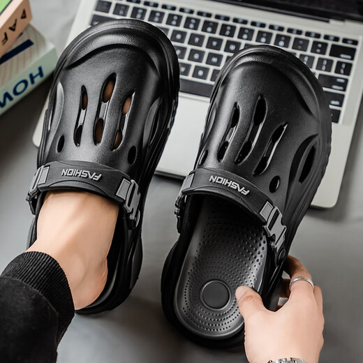 
Pilot Camel Sandals 2025 Summer New Men's Sports Outdoor Beach Hole Shoes Driver Anti-Slip-Fitness resistant Sandals Black [Snap Series 13561] 41-42
