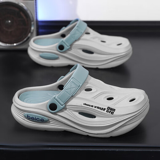 Zapatos de agujeros deportivos verano para hombres 2025 adolescentes de nuevo estilo de estilo al aire libre pesca en la playa anti-deslizamiento zapatillas para hombres resistentes a los hombres gris 40-41