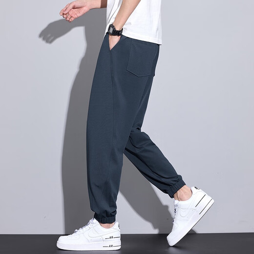 Montagut Ice Silk Men's Pantals en été mince et pantalons liés à attachement Harun Sports à neuf points Pantalon décontracté pour hommes