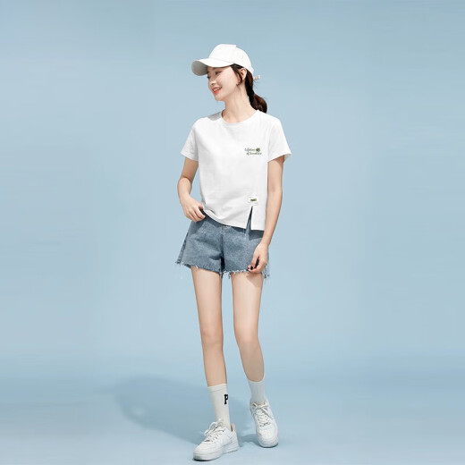 
Yalu white short-sleeved T-shirt for women in summer 2025 new Korean hem slit loose and versatile short top Apricot letter 9794 small left chest white S 80-100Jin [Jin equals 0.5 kg]