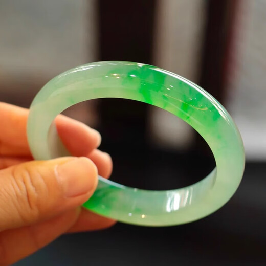 Jade bracelet for women with floating flowers, Laokeng ice jade bracelet for women, Burmese ice waxy type positive circle floating sun green jade bracelet, ring opening 55-56mm