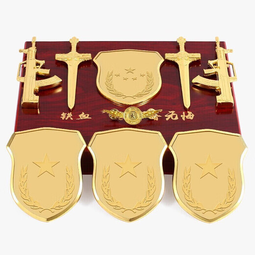 Want to gift veterans with souvenir gifts for veterans, Army Day gifts for comrades, and high-end medal armband sets for brothers and squad leaders. Supports custom engraving and customized gift boxes (contact customer service)