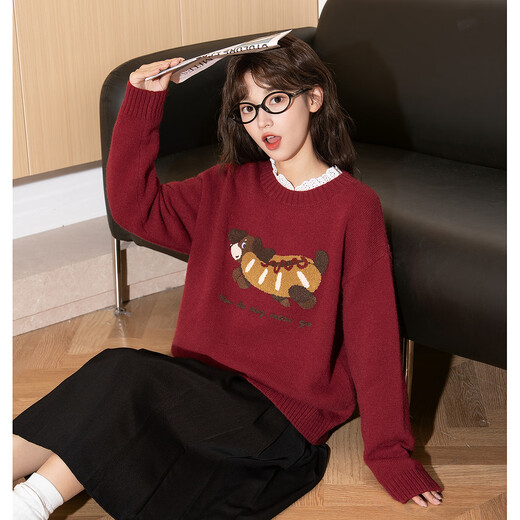 Tangshi 2025 Autumn and Winter Women's Round Neck Large Pattern Towel Embroidered Sweater on the Chest