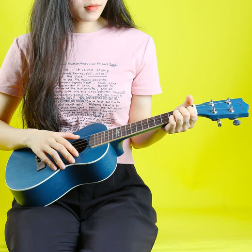 Andrew (Andrew) ADL Ukulele Estudiante de entrada para principiantes de nivel inicial de 23 pulgadas Guitarra de chapa de chapa pequeña de 26 pulgadas Full Peach Blossom Clob Baby + Gift Bag + Plus
