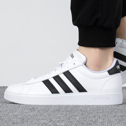Adidas official ship store men's shoes, new summer sports shoes, wear-resistant training shoes, skateboard shoes, breathable casual shoes, men 9195-white-leather three-striped shoes 39