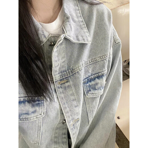 
GTYUWVG denim jacket female student Korean style loose casual denim clothes versatile niche large size women's light blue jacket 9926# blue L [Suggested 116-130Jin [Jin equals 0.5 kg]]