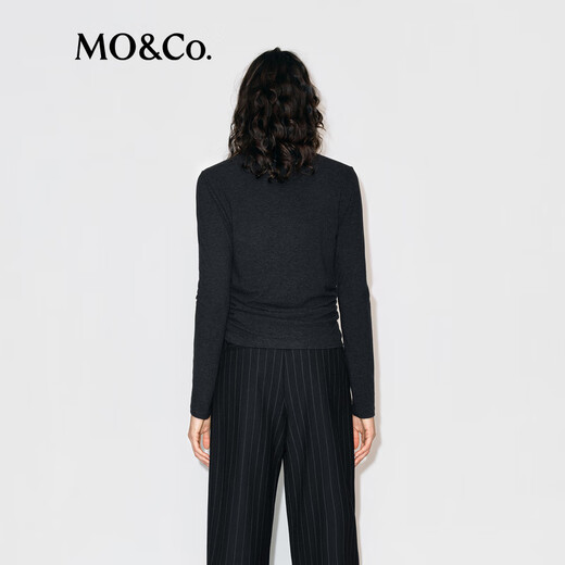 MO&Co. Qin Lan's same style long-sleeved T-shirt 2025 winter new far-infrared heating double-sided brushed MBE4TEET03 dark floral gray M /165