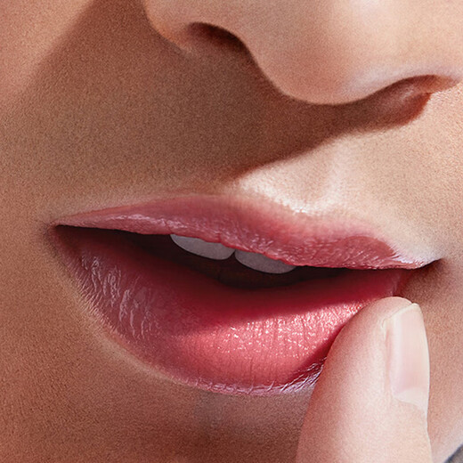 
Men's moisturizing lip balm Lip care Autumn and winter moisturizing lip balm 2.7g/pin 2