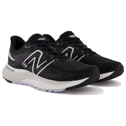 NEW BALANCENB880v12简约舒适网布织物防滑耐磨透气轻便低帮跑步鞋女款黑白 B宽 37.5