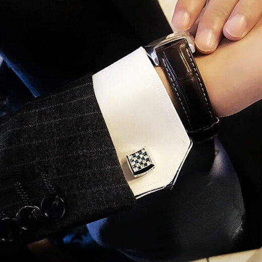 Nosskiss importierte Männer Manschettenknöpfe Swarovski Kristallhülle Nagelhemd Cuff Knopf Benutzerdefinierte Schreibkarten Geschenkbox Gold Manschettenknöpfe