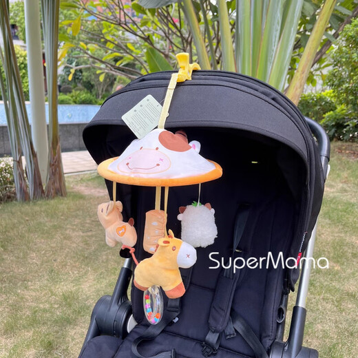 Creation trick baby stroller toy pendant baby soothing bedside bell wind chime car child safety seat car hanging rattle bunny pendant