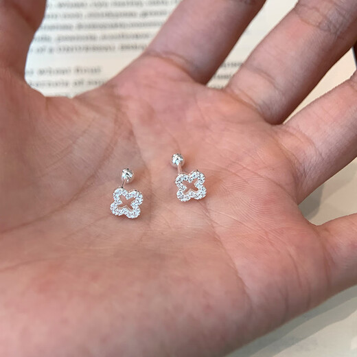 Qi Xiaomi four-leaf clover earrings for women sterling silver 999 earrings 2025 new high-end earrings for pierced ears for sleeping without removing earrings a pair of four-leaf clover earrings 999 pure silver
