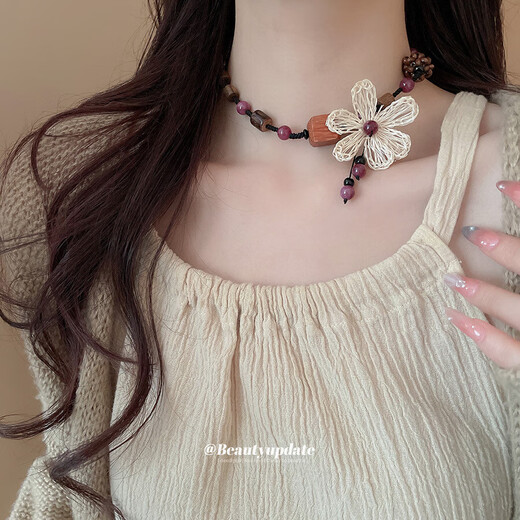 Cuero cuentas de arroz de flores collar de lafita