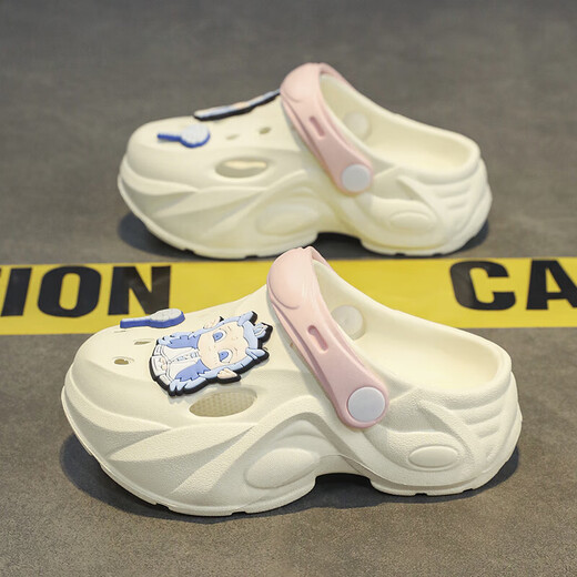 Jungen und Mädchen Hole Schuhe Kinder neuer Sommer 2025 weicher Sohle nicht rutscher Sandalen Strandschuhe Junge Pantoffeln Kinder Big Mihong 34