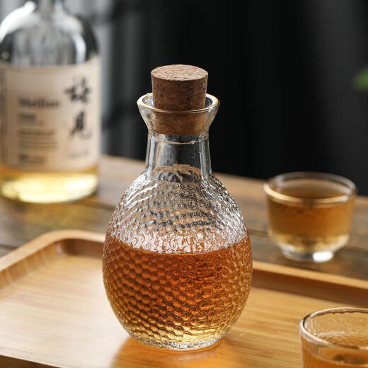 Wine warmer Japanese sake cup glass set wine bottle with cork wine set yellow wine wine warmer household creative fruit retro Japanese style household light luxury glass sake pot seven-piece set transparent style one pot + four cups + wine warmer + cork