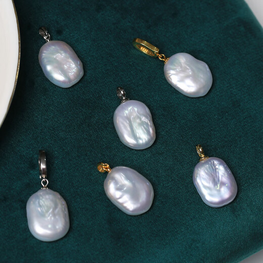 Fat Donglai's same style natural freshwater pearl pendant, small sugar cube, natural freshwater baroque pearl aurora, gold without diamond buckle