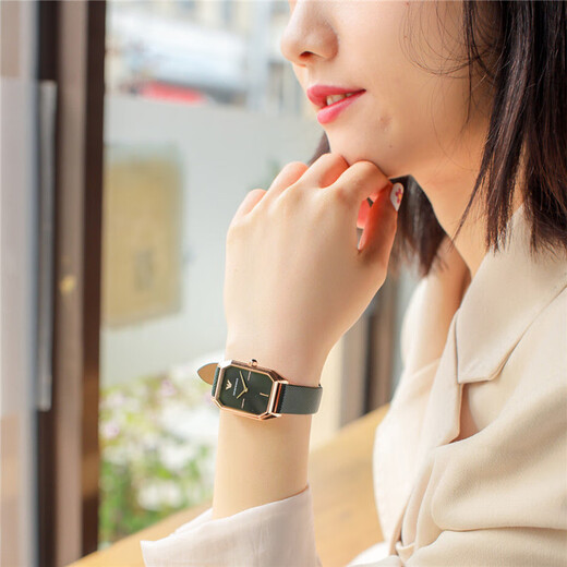 阿玛尼（Emporio Armani）Armani方糖小绿表女ins潮流复古皮带石英简约小方表AR11149 AR11666