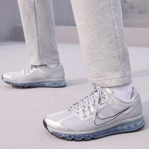 耐克（NIKE）白色跑步鞋AIR MAX 2013米白黑色男鞋气垫银色女鞋HF4884-100 HQ3025-001 42