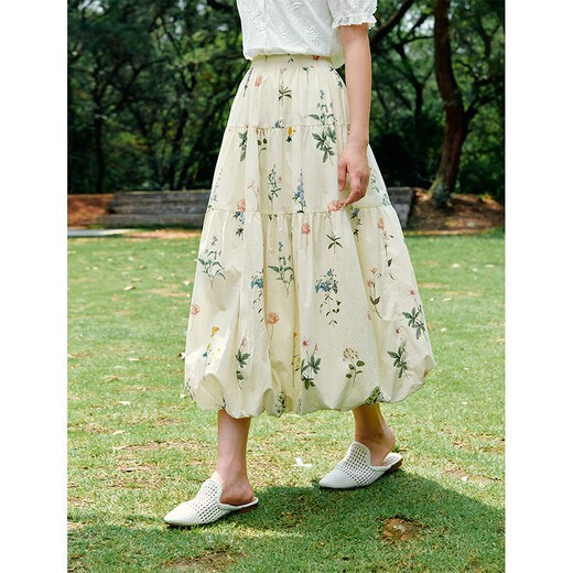 
Inman romantic and fresh plant outfit printed skirt 2025 summer women's new A-line loose umbrella skirt white background print M