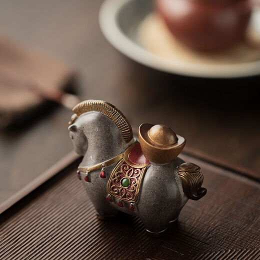 Thousands of color-changing tea pet ornaments, Chinese-style fortune-lubricating Tang horse tea table, tea set, tea tray accessories, exquisite tea pet, instant money-temperature-sensitive color-changing model
