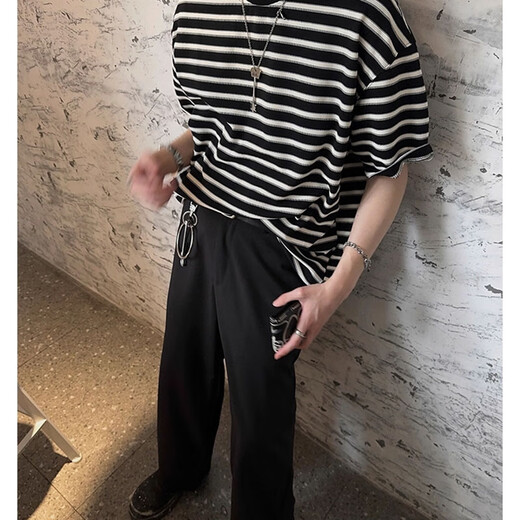 Poum Schwarz-Weiß gestreifter runder Nacken kurzärmelige Sommer- und Herbstkoreanische Version Einfacher grundlegender T-Shirt Casual Lose vielseitig Top YTFS-6627 Black M.