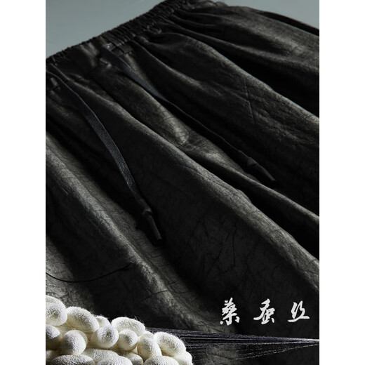 
Sulai Xiang Yunsha casual pants for men in summer Chinese style men Xiang Yunsha mulberry silk trousers loose large size wide-leg pants black trousers 9226 M Recommended 100 to 115 Jin [Jin equals 0.5 kg]