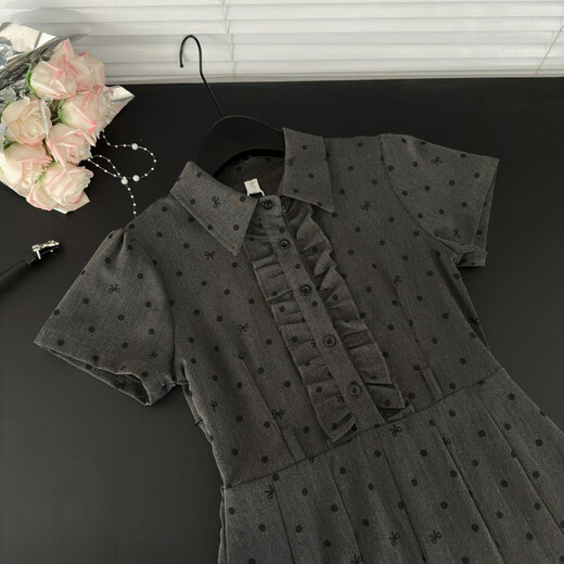 
Chang Luzhu's small age-reducing gray polka dot dress for women's summer new style slimming waist-hugging puff sleeves gentle pleated short G3882#[version-good fabric] S