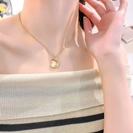 Japanese and Korean simple little rabbit necklace for girlfriend Moon Jade Rabbit pendant girl gift high-end niche light luxury jewelry M59 Moon Rabbit Necklace
