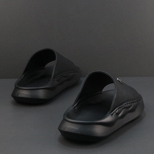 DIFANPU International Luxury Brand Herrenschuhe High-End-Männer für Außenbekleidungsprälern vielseitiger Flip-Flops Soft Sohle bequeme Strandschuhe Weiß [Brand Gift Box] 41