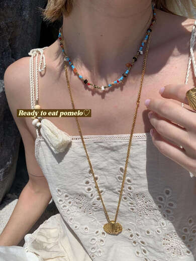 YIBIYRTEP Sorrento Holiday* Natural Jade Black Agate Necklace Colored Irregular Handmade Holiday Feeling Clavicle Chain Sorrento Holiday* Copper Plated 18k Gold