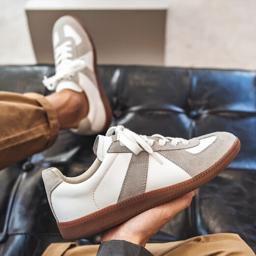 
RANKDAVID light luxury new brand 2025 autumn extra-large size men's shoes 45 Japanese skateboard shoes 46 sports and leisure moral training shoes 47 9715 white gray 45