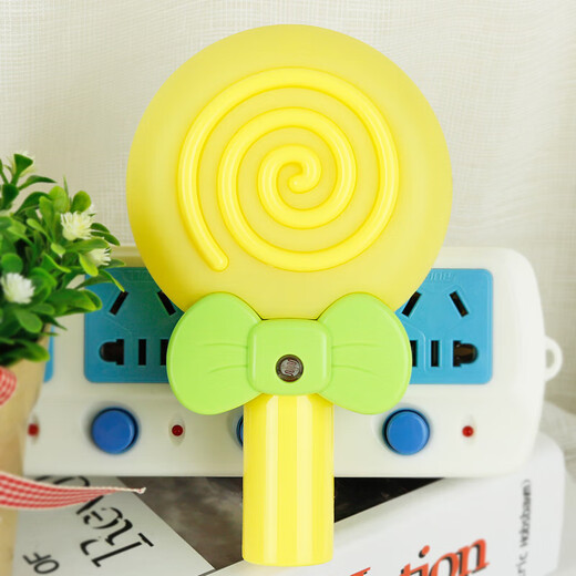 Night light control induction plug plug-in night light lamp bedroom led baby feeding lamp energy-saving lamp children's sleeping wall lamp bedroom bedside lamp lollipop night light + intelligent light sense + random color