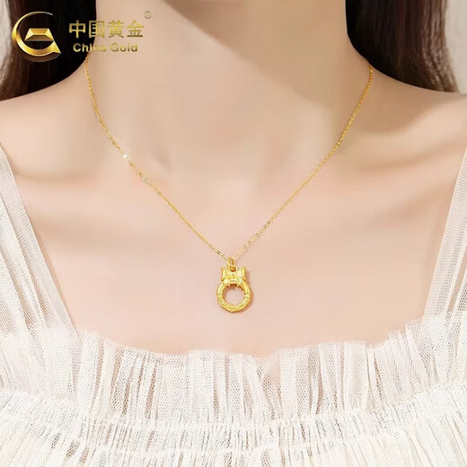 CHINA GOLD 18K gold bow peace buckle pendant for women, Valentine's Day birthday gift commemorative practical for girlfriend and wife 18K gold bow peace buckle pendant, free sterling silver chain, about 0.2g