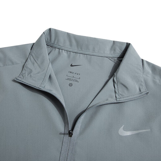 耐克（NIKE）官方舰店外套男装 新款运动跑步梭织防风衣透气休闲快干立领夹克 FB7500-084-银灰色梭织 M 170/88A/建议120-130斤