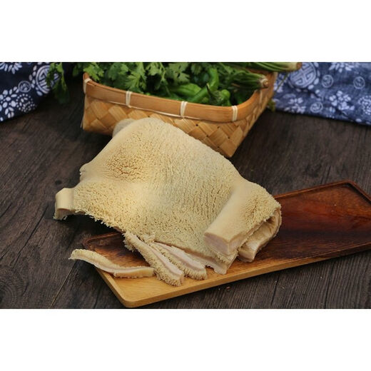Whole piece of fresh ox tripe, commercial hot pot ingredients, tripe hot pot, beef tripe, beef miscellaneous skewers, chilled. Whole piece shipped. Whole piece of cooked tripe. 5Jin Jin is equal to 0.5kg.