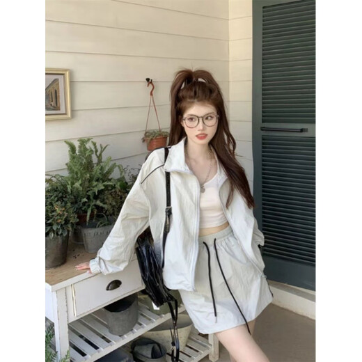 Champion Auspicious American heavyweight women's summer retro sunscreen clothes niche design high-waist skirt summer new two-piece set A1048-Temperature sunscreen two-piece set L Recommended (100-120Jin [Jin equals 0.5 kg])