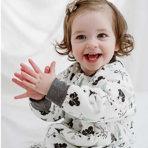 Nest designs baby sleeping bag bamboo cotton thin quilted long sleeve baby split leg sleeping bag children's anti-kick quilt forest bear 90 yards