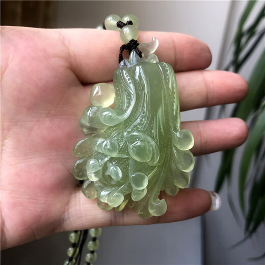 Liwo (liwo) Old Phoenix Gold Store Style Tianlan Xiuyu Cobbage Posting Sweater Cadena Hombres y mujeres XIUYU 180 Material colgante Liaoning xiuyan No. 1047 xiuyu cuihua colgante de col