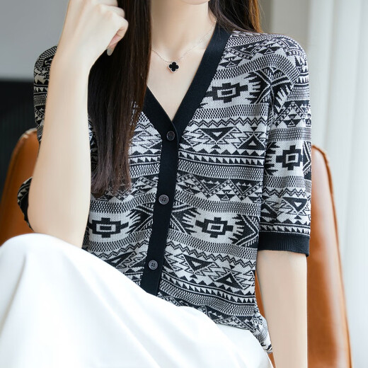 Li Yinu Laiser Tiansi T-shirt à manches courtes pour les femmes 2025 Été Nouveau-couche en V Cardigan rayé Cardigan Picture de dessus polyvalente Couleur JXHDHTN-724 M