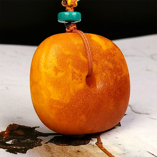 Amber School, one thing, one picture, one certificate, old beeswax pendant, safe buckle pendant, natural amber hidden buckle, old wax and flower wax pendant, 9.55g, 36*30*11mm