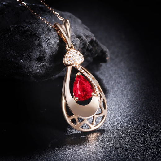 HEEKAIYI 18k Ruby Necklace Women's Diamond Pendant Luxury Jewelry Chinese Valentine's Day Birthday Gift for Wife and Girlfriend <Supports Customization>
