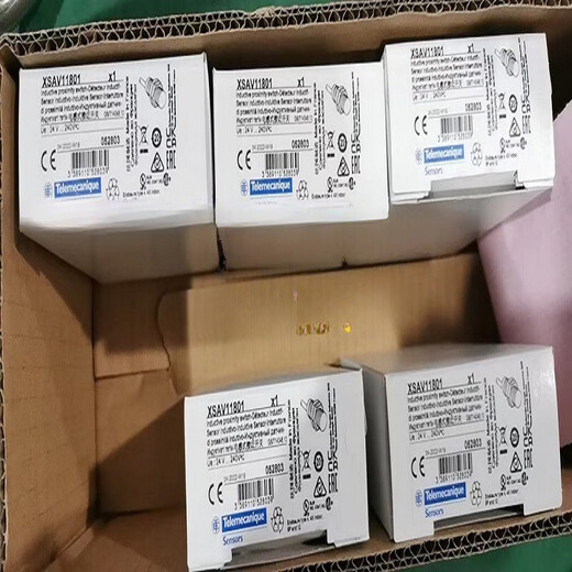 现货XSAV11373/11801/12373/12801/施耐德接近开关全新原装正品 XSAV11801