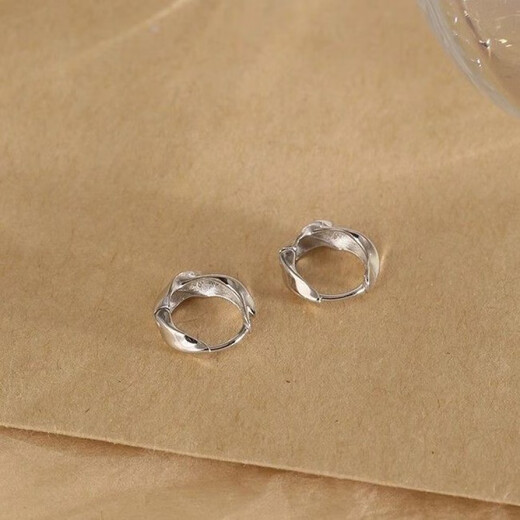 KZD Old Phoenix 999 Ear Hole Mobius Geometric Hoop Earrings Earrings Niche Silver Earrings 1 pair of storage box sterling silver earrings