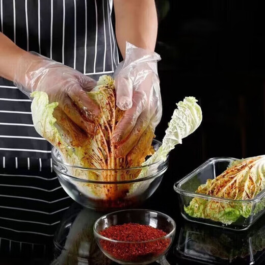 100 pieces of disposable gloves durable and thickened food grade PE plastic kitchen cleaning supplies small bag 100 pieces of disposable gloves in 1 bag
