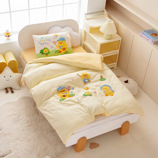 Kindergarten three-piece quilt set for children, pure cotton bedding, six-piece set for baby's entry into the kindergarten, crib nap quilt cover, bedding set, Yubao-Outing Duck, Class A standard multi-piece set, quilt cover 120*150cm