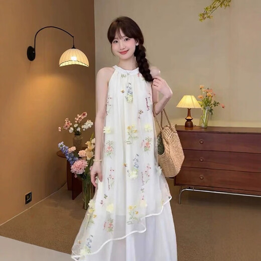 
Niche design halter neck dress for women 2025 new spring and summer three-dimensional floral skirt loose slim long skirt 9898# off white one size