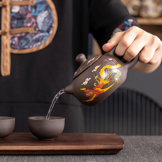 Original mineral purple sand tea set, color-changing dragon and phoenix teapot, kung fu tea cup, ceramic household tea set, a complete set of gift boxes, purple sand - dragon, phoenix, dragon and egg pot with four cups + black square plate