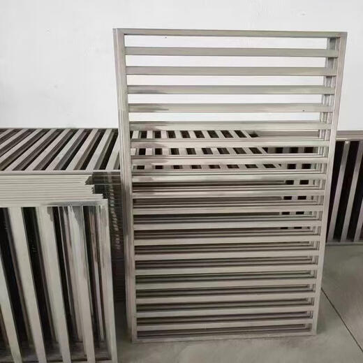 
Sweet Miaomiao refrigerator stainless steel partition refrigerator storage rack container grate rack square steam cabinet steam rack freezer rack 16853cm thick 8 buckles