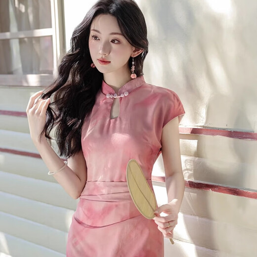 Huayuzhi cheongsam high-end 2025 Chinese style improved version new Chinese style dress summer new style girl small slim fit button new Chinese style improved cheongsam rouge powder M recommended 90-105 Jin Jin equals 0.5 kg