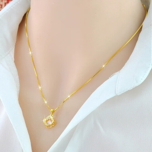 Yingtang Lao Phoenix 999 Necklace Gold Necklace Women's Pendant 2024 New Gold Light Luxury Clavicle Chain Birthday Gift New Love Lao Fengxiang Quality